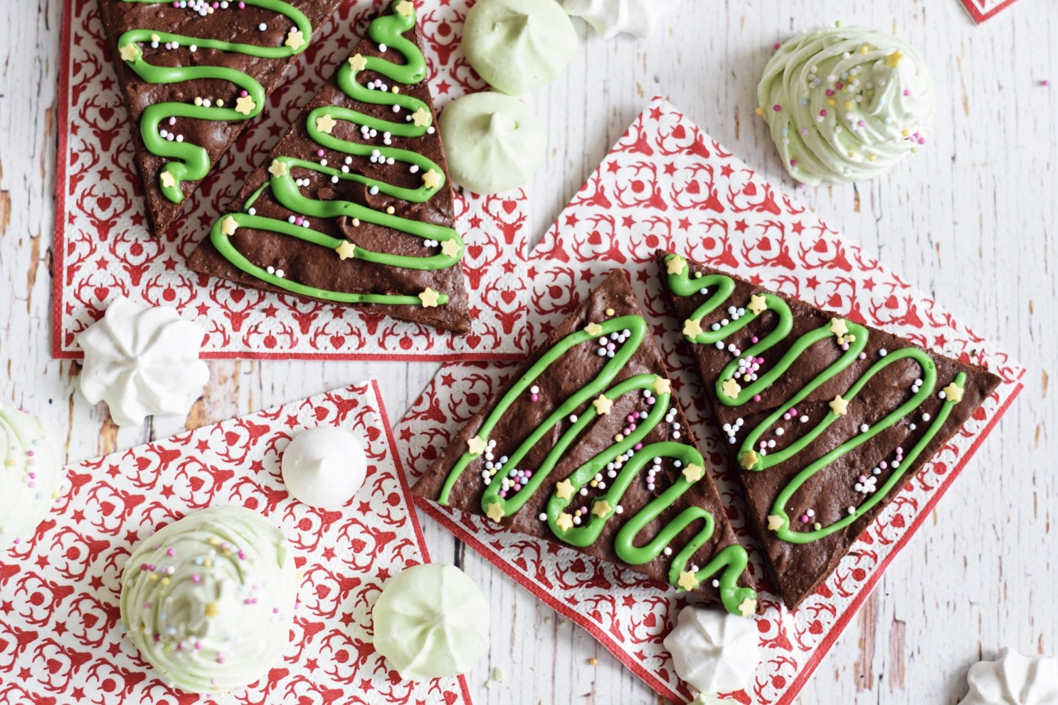  Karácsonyfa brownie bögrésen 